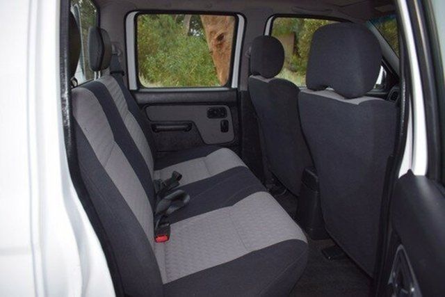 nissan navara d22 seat covers